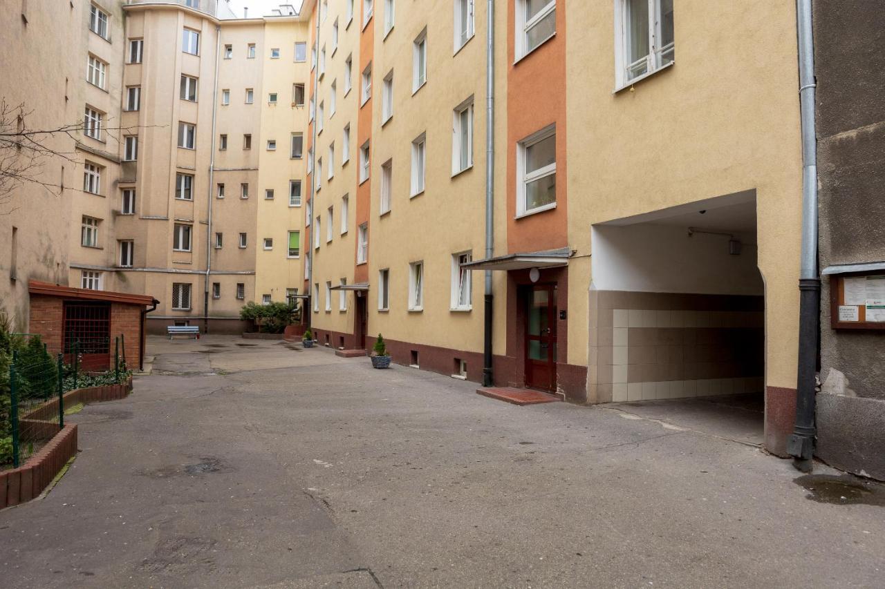 Grojecka Stara Ochota Apartment Warschau Buitenkant foto